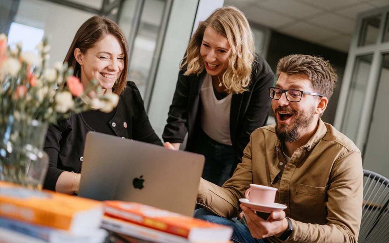 Webdesign Agentur in Essen – Websites, die Besucher in Kunden verwandeln und dein Angebot überzeugend präsentieren